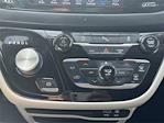 2018 Chrysler Pacifica FWD Minivan for sale #M353248M - photo 24