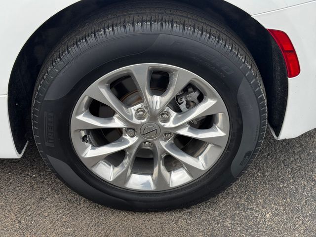 Used 2023 Chrysler Pacifica - photo 13