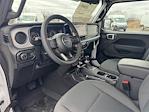 2025 Jeep Gladiator Crew Cab 4WD Pickup for sale #M513593P - photo 19