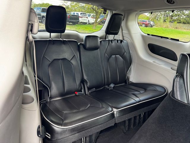 Used 2023 Chrysler Pacifica - photo 18
