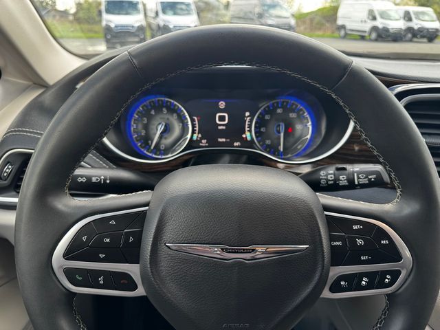 Used 2023 Chrysler Pacifica - photo 26