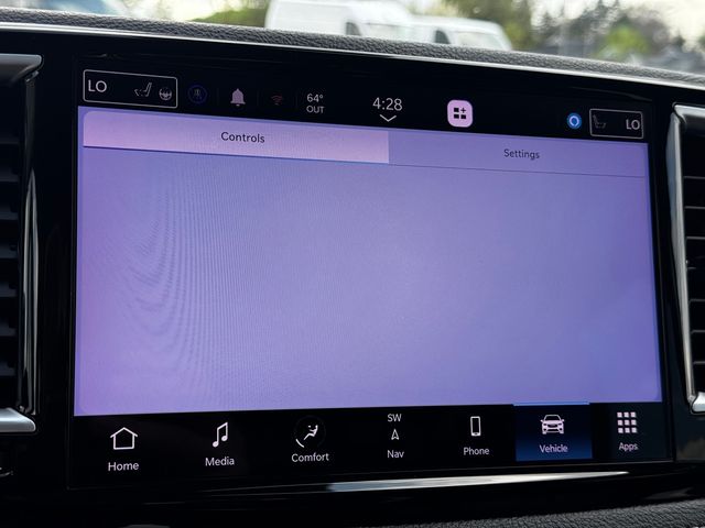 Used 2023 Chrysler Pacifica - photo 37