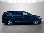 2023 Chrysler Pacifica FWD Minivan for sale #M542246M - photo 8