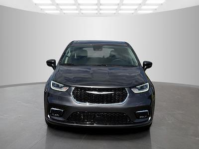 Used 2023 Chrysler Pacifica - photo 1
