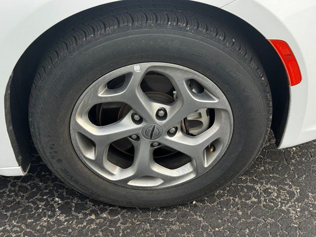 Used 2023 Chrysler Pacifica - photo 11