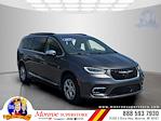 2023 Chrysler Pacifica AWD Minivan for sale #M565980N - photo 1