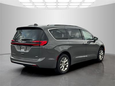 2021 Chrysler Pacifica AWD Minivan for sale #M603642P - photo 2