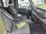 2021 Jeep Gladiator Crew Cab 4x4 Pickup for sale #M611360P - photo 13