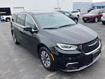 2023 Chrysler Pacifica FWD Minivan for sale #M631485M - photo 1