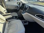 2017 Chrysler Pacifica FWD Minivan for sale #M734757M - photo 15
