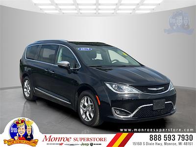2019 Chrysler Pacifica FWD Minivan for sale #M751708N - photo 1