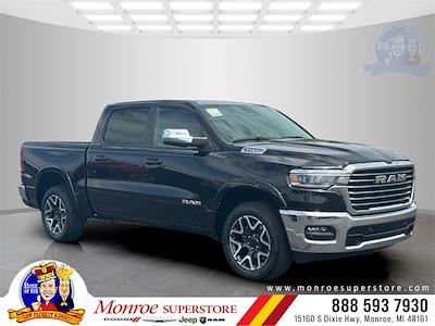 2025 Ram 1500 Crew Cab 4x4 Pickup for sale #SN749280 - photo 1