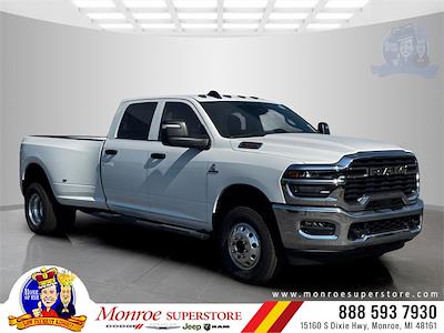2026 Ram 3500 Crew Cab DRW 4WD Pickup for sale #TG166222 - photo 1