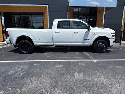 New 2025 Ram 3500 Limited Crew Cab 4x4 DRW Pickup for sale #48515 - photo 2