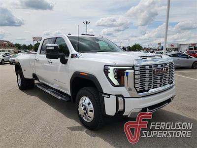 New 2025 GMC Sierra 3500 Denali Crew Cab 4WD Pickup for sale #G25547 - photo 1