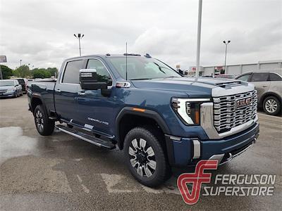 New 2025 GMC Sierra 2500 Denali Crew Cab 4WD Pickup for sale #G25566 - photo 1