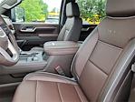 New 2025 GMC Sierra 2500 Denali Crew Cab 4WD Pickup for sale #G25566 - photo 18