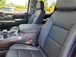 New 2025 GMC Sierra 1500 SLT Crew Cab 4WD Pickup for sale #G25680 - photo 17