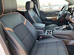 New 2025 GMC Canyon AT4 Crew Cab 4WD Pickup for sale #G25683 - photo 17
