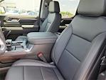 New 2025 GMC Sierra 1500 SLT Crew Cab 4WD Pickup for sale #G25790 - photo 17
