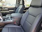 New 2025 GMC Sierra 1500 SLT Crew Cab 4WD Pickup for sale #G25791 - photo 17