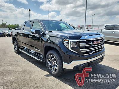 New 2025 GMC Sierra 1500 SLT Crew Cab 4WD Pickup for sale #G25797 - photo 1