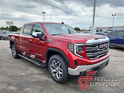 New 2025 GMC Sierra 1500 SLT Crew Cab 4WD Pickup for sale #G25808 - photo 1