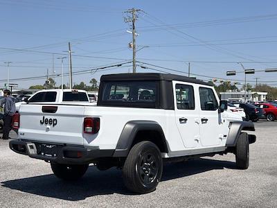 Used 2025 Jeep Gladiator - photo 1