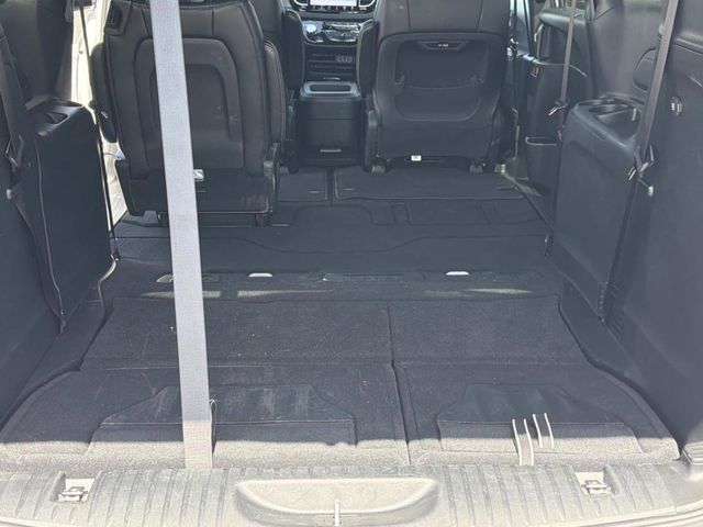 Used 2025 Chrysler Pacifica - photo 13