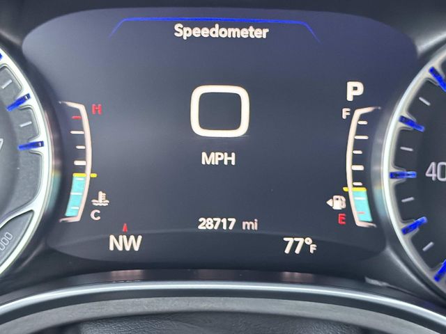 Used 2024 Chrysler Pacifica - photo 21