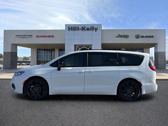 Used 2024 Chrysler Pacifica - photo 9