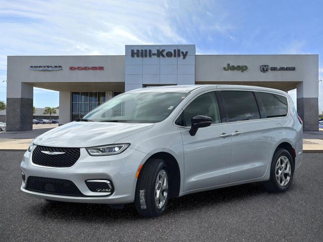 Used 2024 Chrysler Pacifica - photo 10