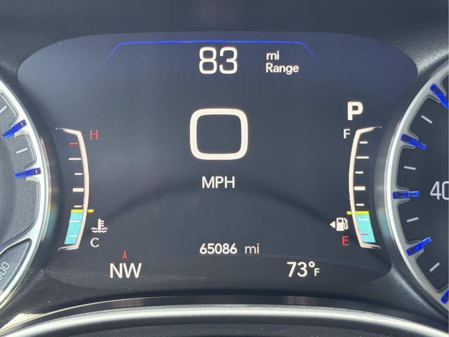 Used 2023 Chrysler Pacifica - photo 20