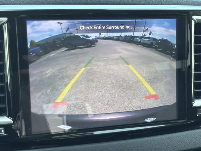 Used 2023 Chrysler Pacifica - photo 25