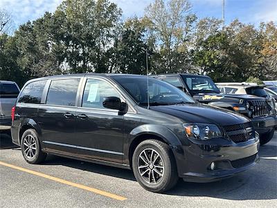 Used 2019 Dodge Grand Caravan SE Minivan for sale #T754852 - photo 1