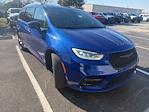 Used 2021 Chrysler Pacifica Touring L Minivan for sale #T760191 - photo 2