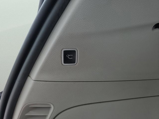 Used 2017 Chrysler Pacifica - photo 33