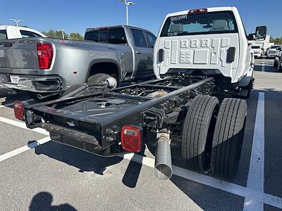 2024 Chevrolet Silverado 5500 Regular Cab DRW RWD Cab Chassis for sale #CR00999 - photo 2