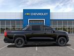 2024 Chevrolet Silverado EV Crew Cab 4WD, Pickup for sale #CR07287 - photo 5