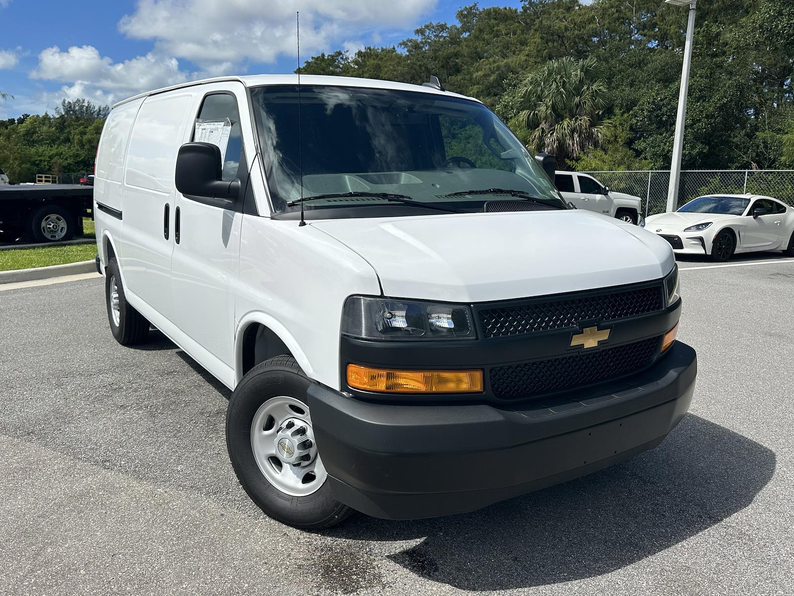 New 2025 Chevrolet Express 2500 - photo 40