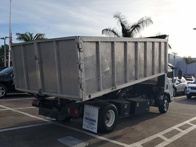 Used 2016 Chevrolet LCF 3500 2WD Reg Cab 176 Regular Cab 4x2 Landscape Dump for sale #Q48296A - photo 2