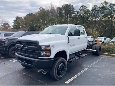 2024 Chevrolet Silverado 4500 Crew Cab DRW 4WD, Cab Chassis for sale #240824 - photo 2