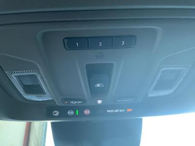 New 2025 Chevrolet Silverado 1500 LT Crew Cab Pickup for sale #250175 - photo 2