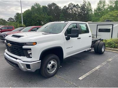 New 2025 Chevrolet Silverado 3500 Work Truck Crew Cab 4WD 60 CA Cab Chassis for sale #250443 - photo 2