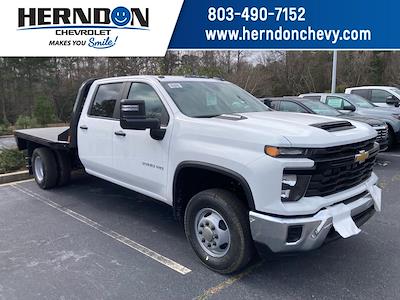 New 2026 Chevrolet Silverado 3500 Crew Cab Flatbed Truck for sale #260501 - photo 1