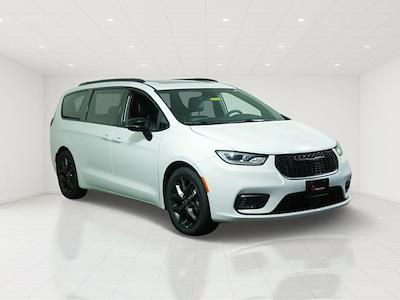2025 Chrysler Pacifica FWD Minivan for sale #D6557Z - photo 1