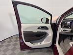 2017 Chrysler Pacifica FWD Minivan for sale #D9546B - photo 9