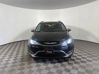 2018 Chrysler Pacifica FWD Minivan for sale #D9903A - photo 2