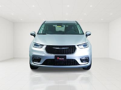 2023 Chrysler Pacifica AWD Minivan for sale #D9941A - photo 2