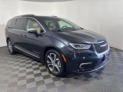 2021 Chrysler Pacifica AWD Minivan for sale #D9950A - photo 1